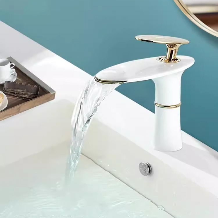 Смеситель для раковины с водоп – обзор и цена Home Hardware Bathroom Sinks