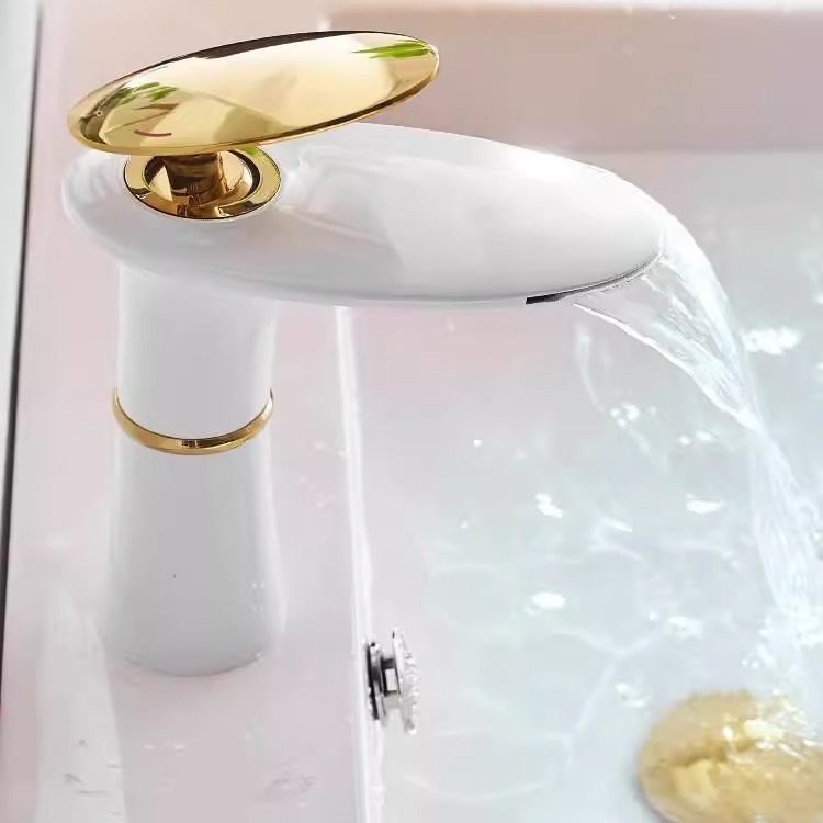 Смеситель для раковины с водоп – обзор и цена Home Hardware Bathroom Sinks